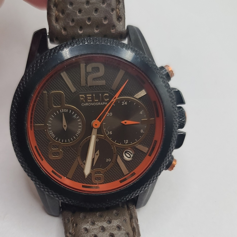 Relic Men's Chronograph Watch Broken Buckle